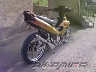 Photo 1373854