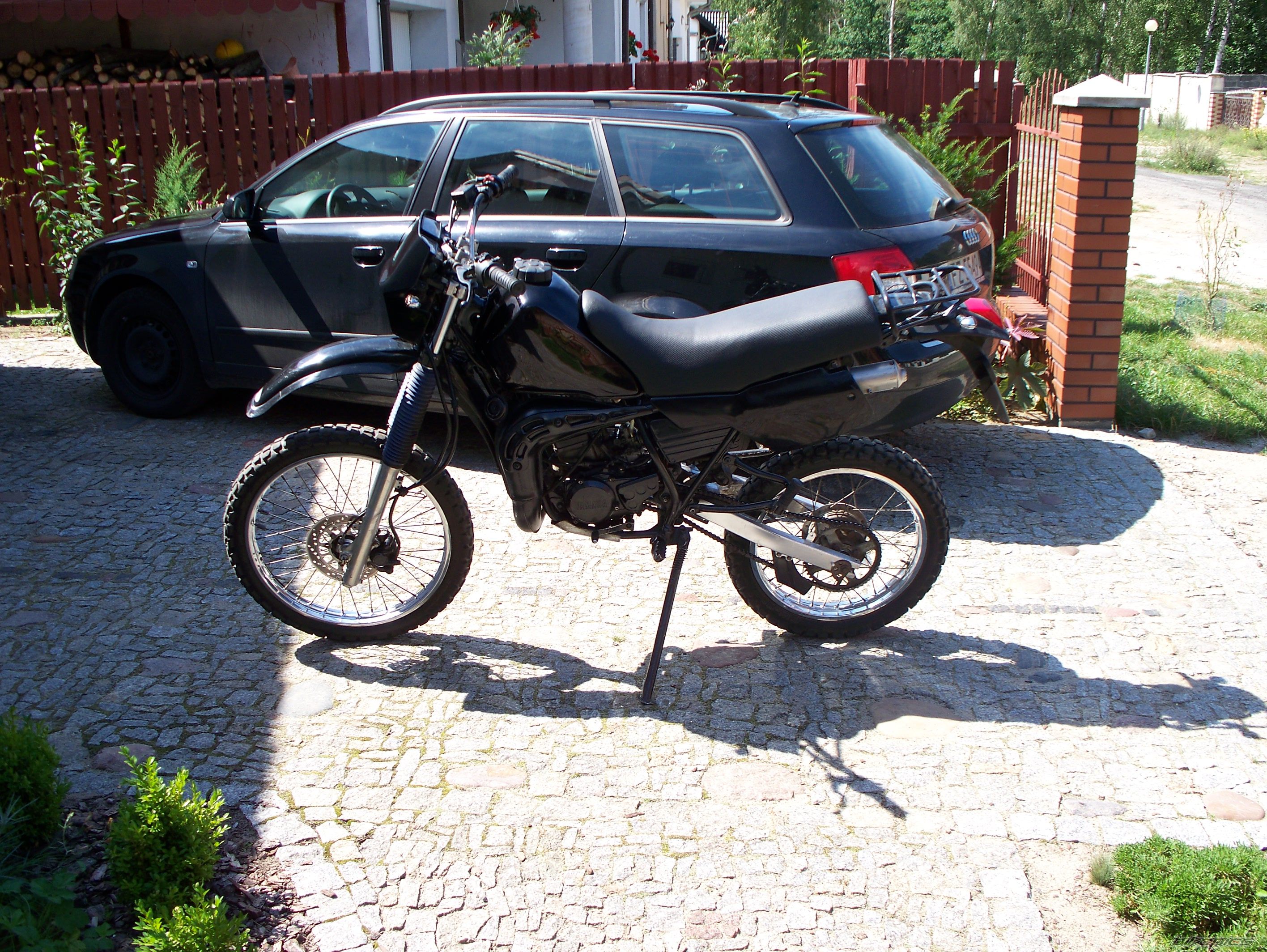 Photo 1373867