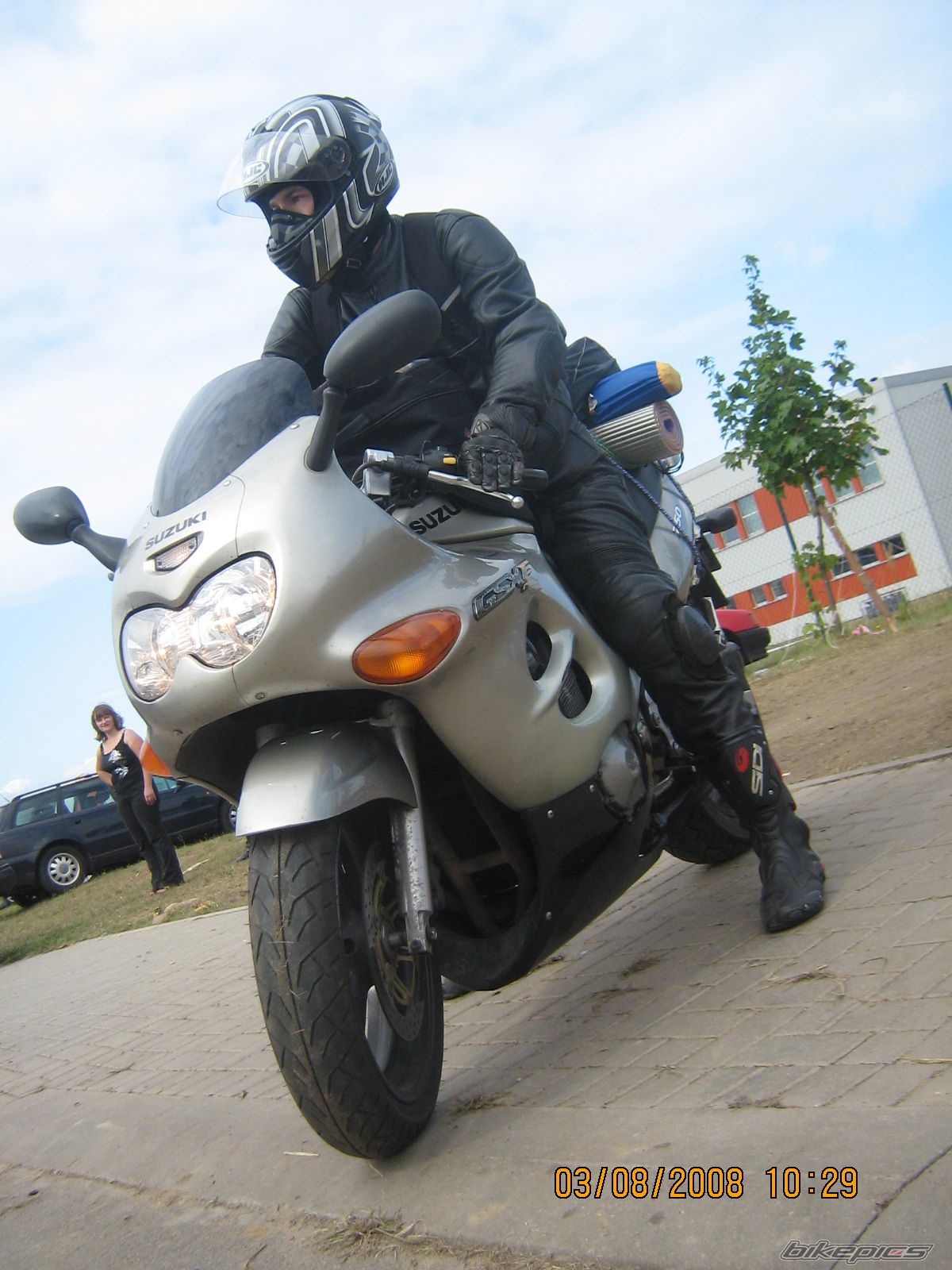 Photo 1373922