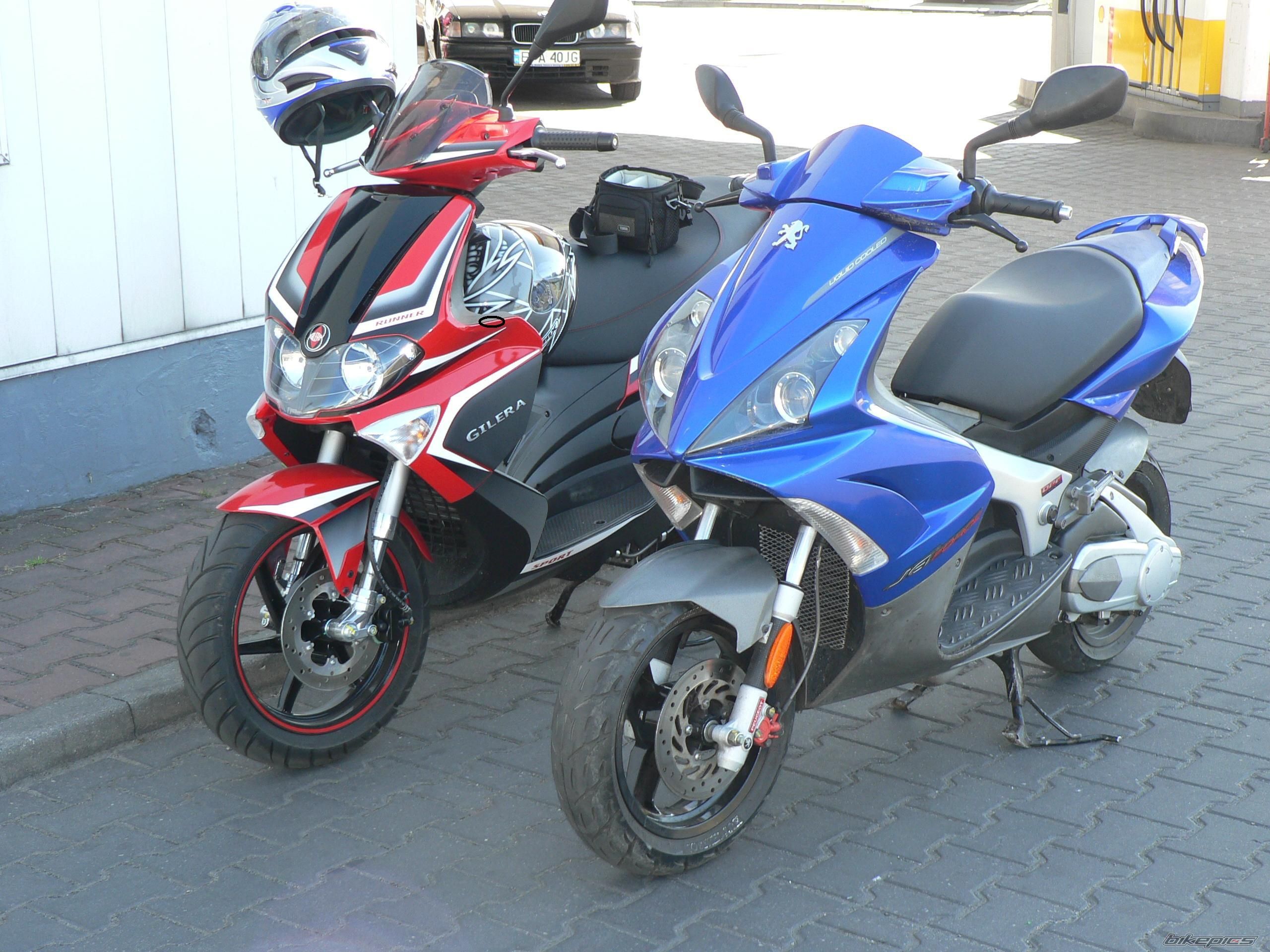 Photo 1373977