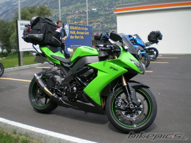 Photo 1373980