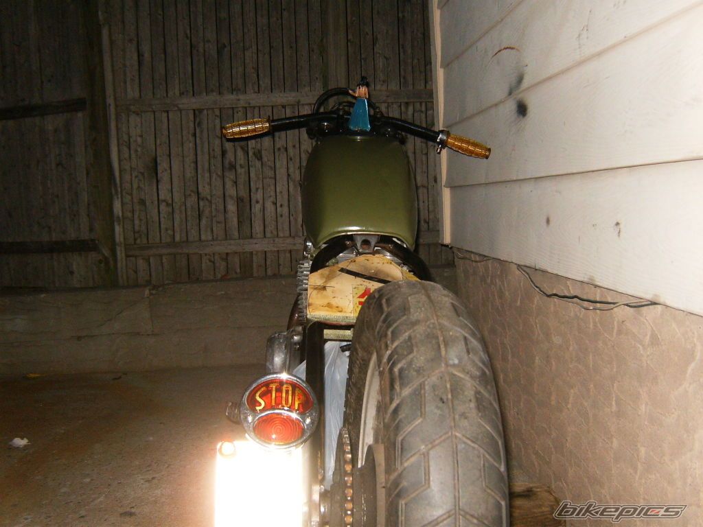Photo 1374264