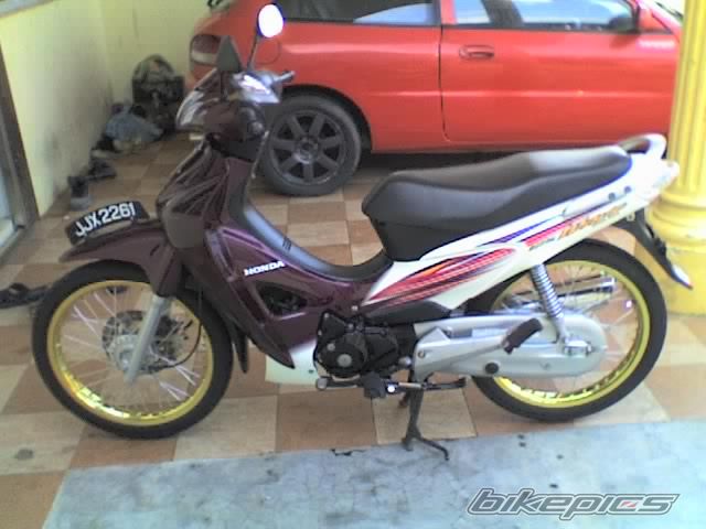 Photo 1374273