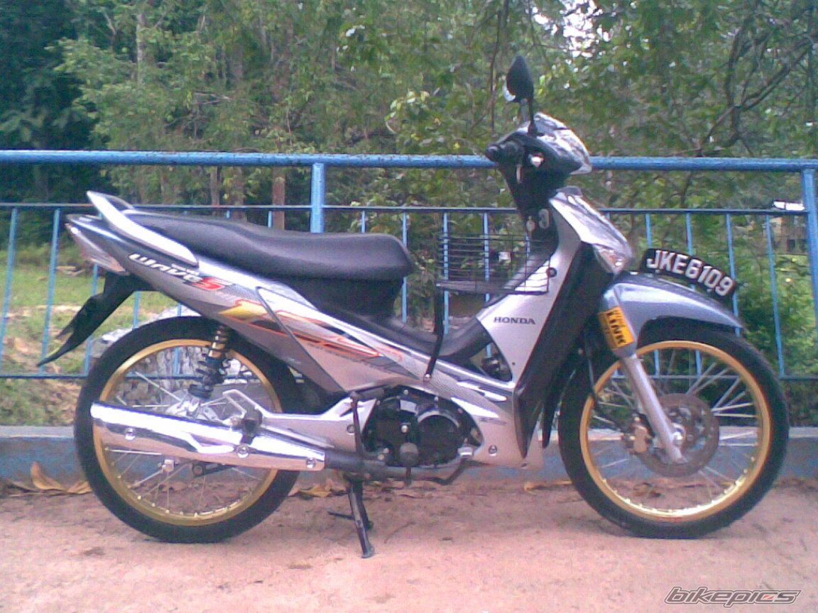 Photo 1374275
