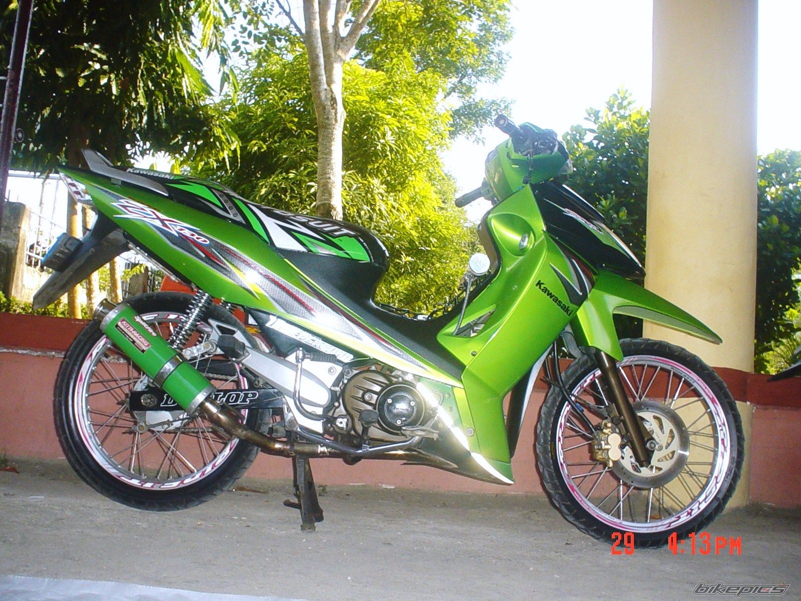 Photo 1374327