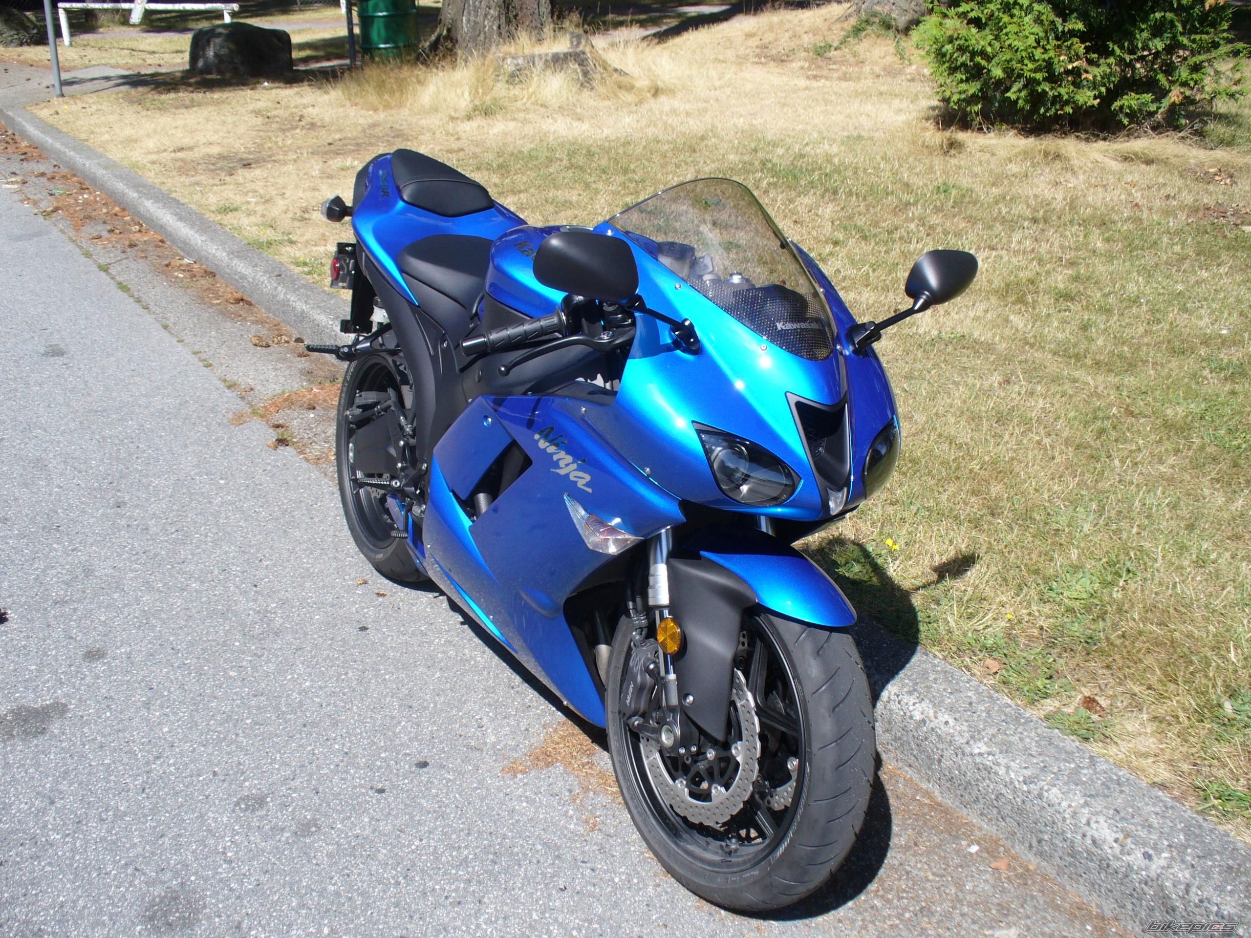 Photo 1374358