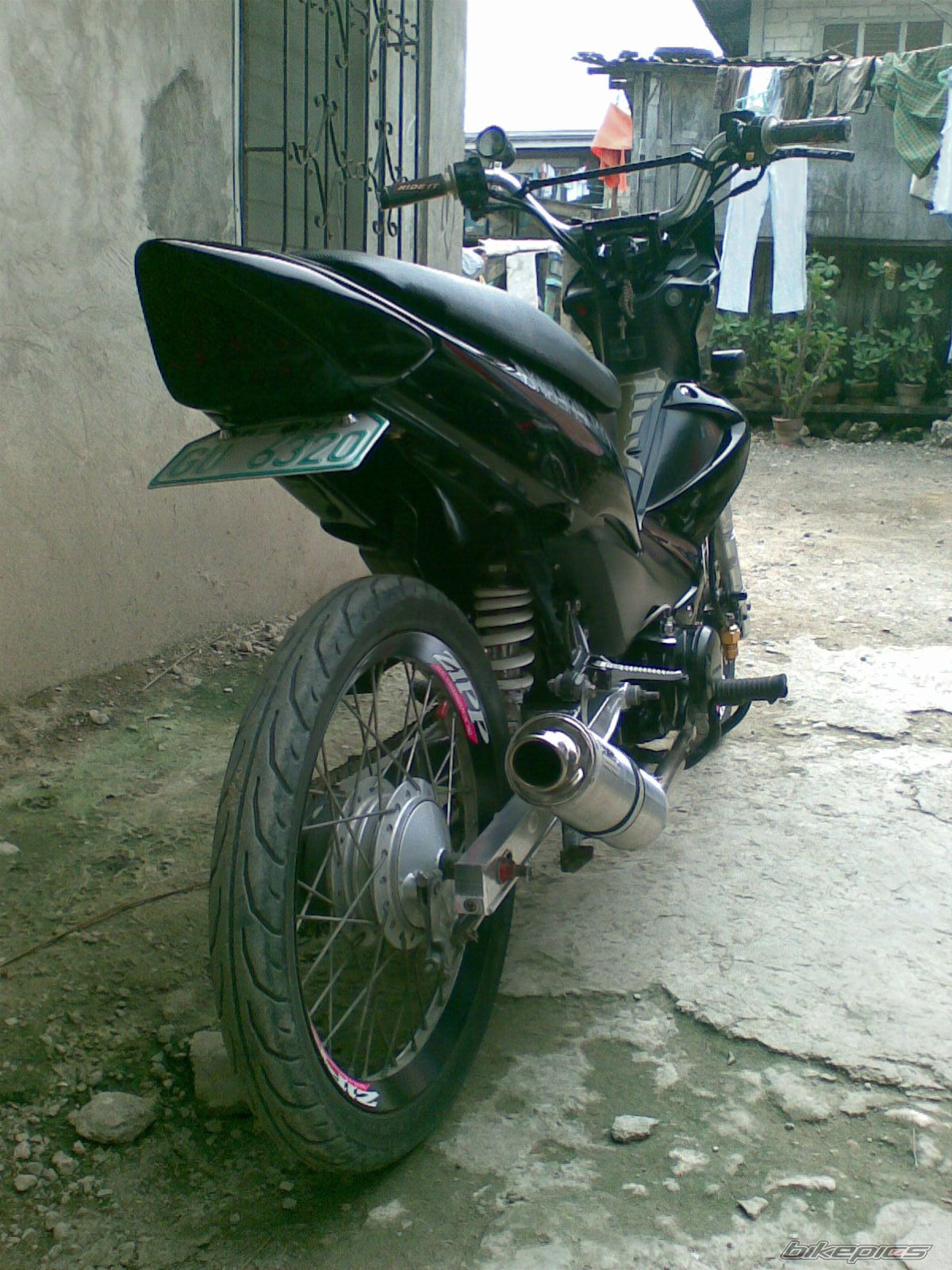 Photo 1374377