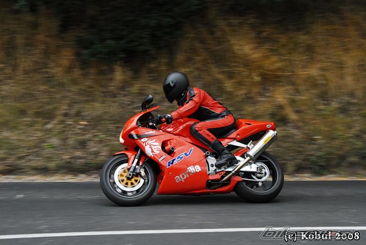 Photo 1374444