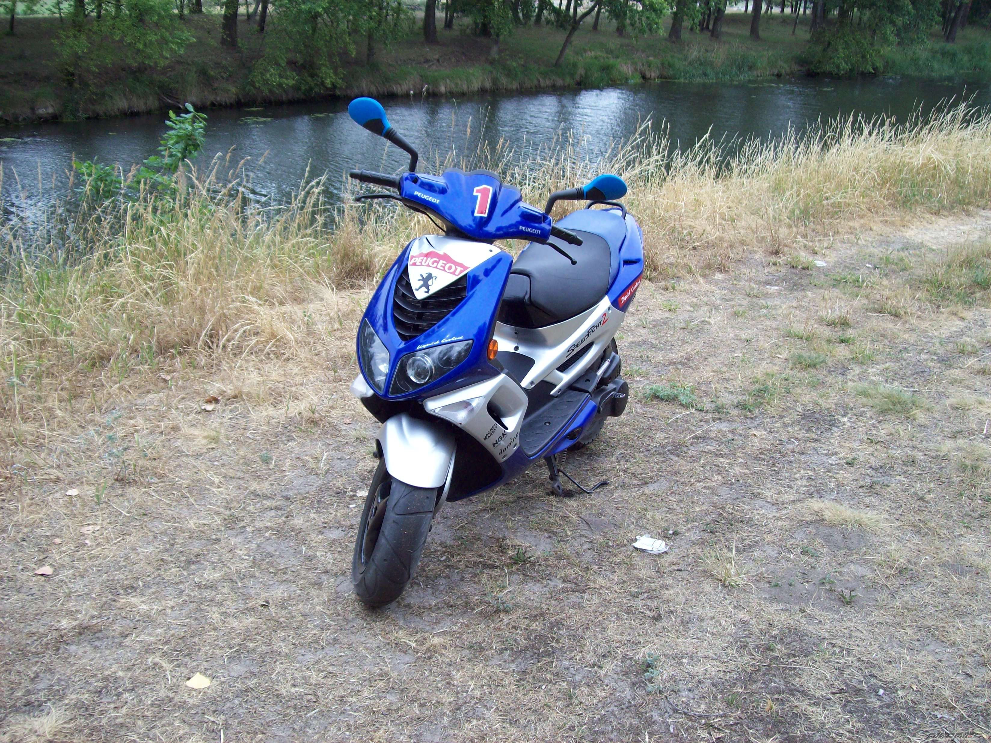 Photo 1374668