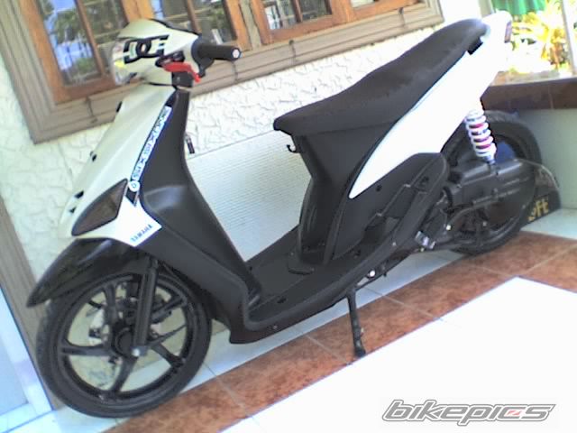Photo 1374680