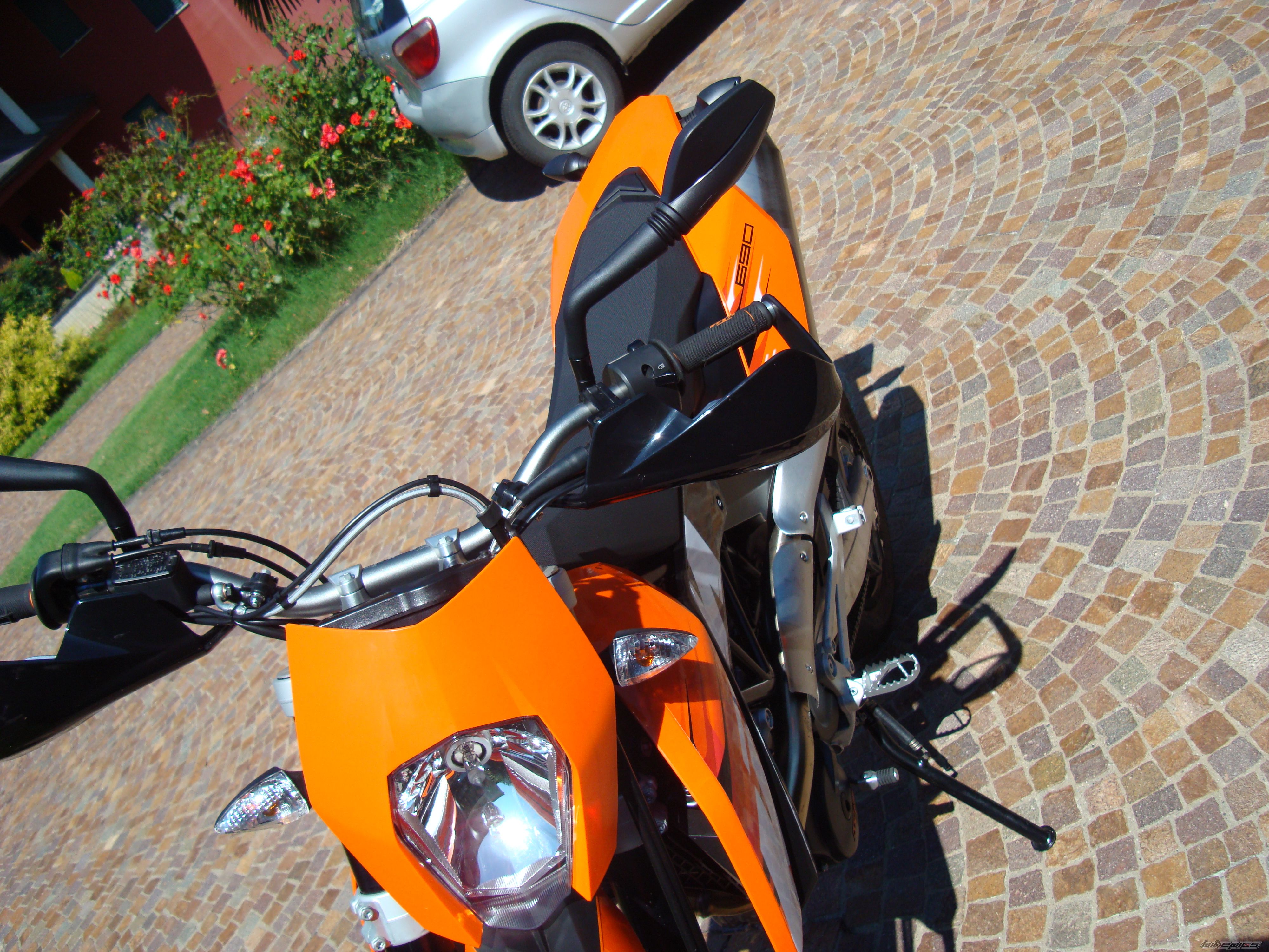 Photo 1374682