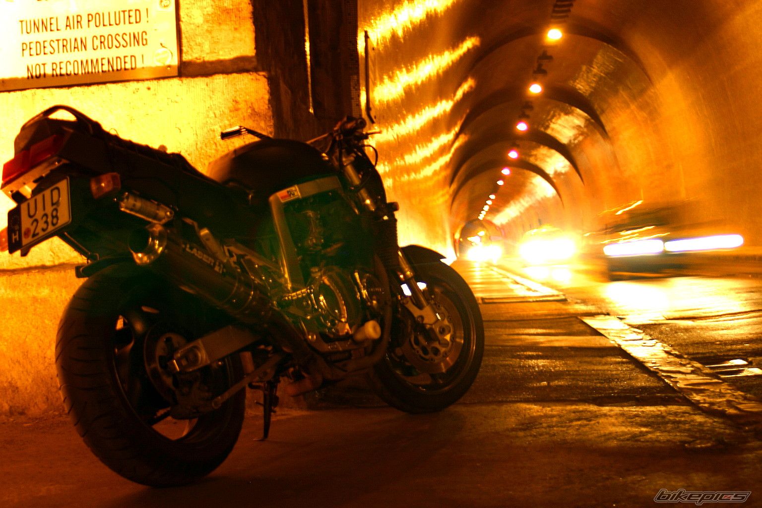 Photo 1374736