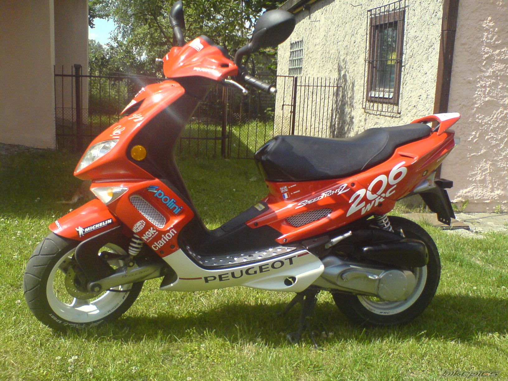 Photo 1374748