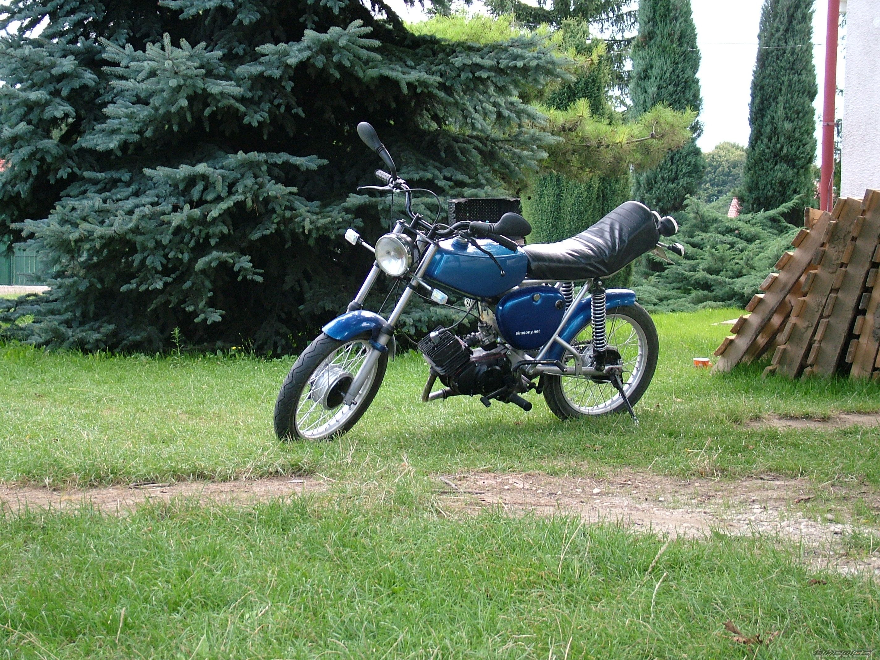 Photo 1374846