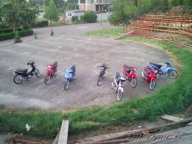 Photo 1375046