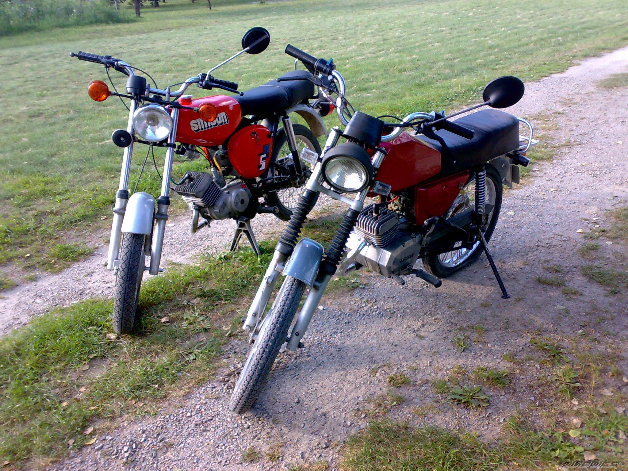 Photo 1375112