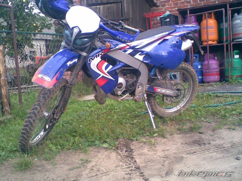 Photo 1375239