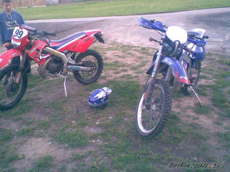 Photo 1375247