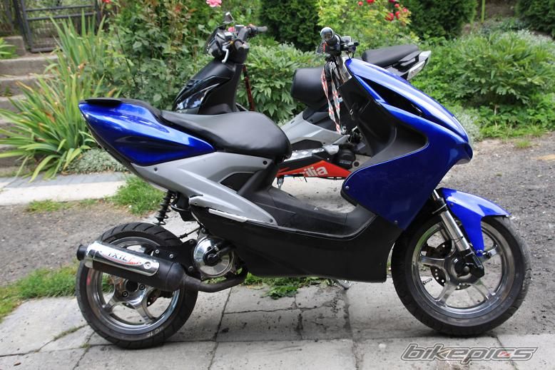 Photo 1375373