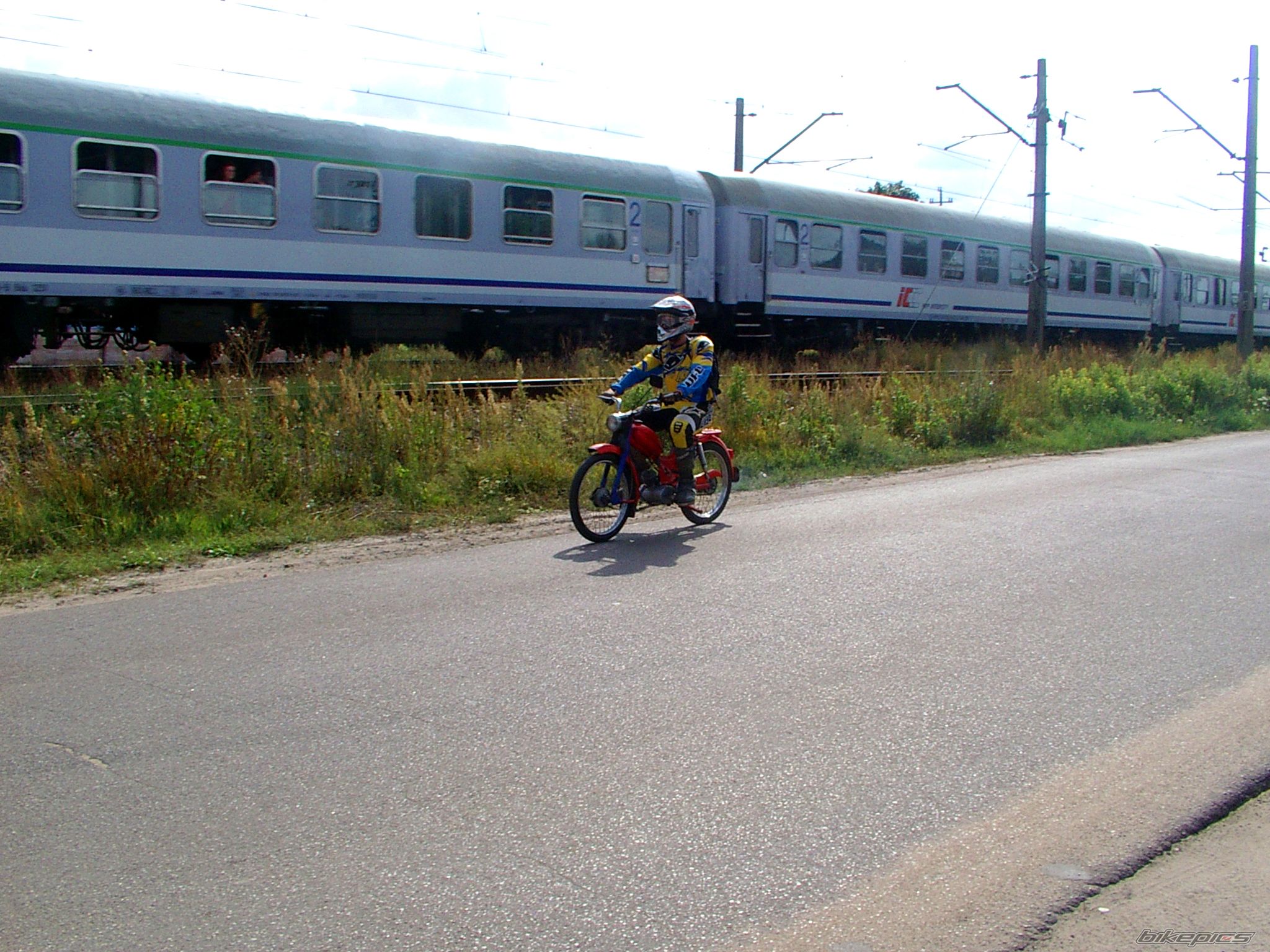 Bike Photo 1375428
