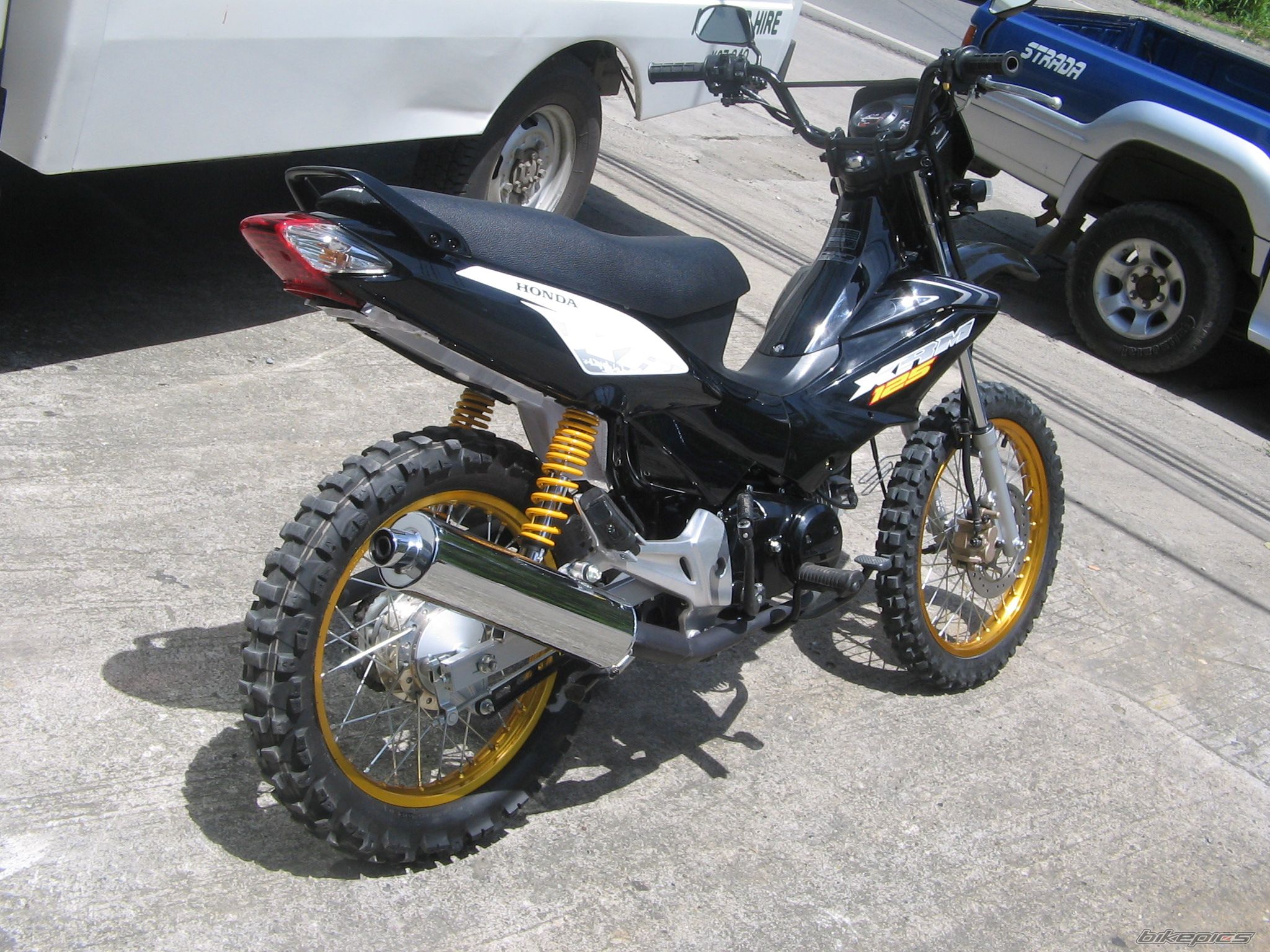 Bike Photo 1375689