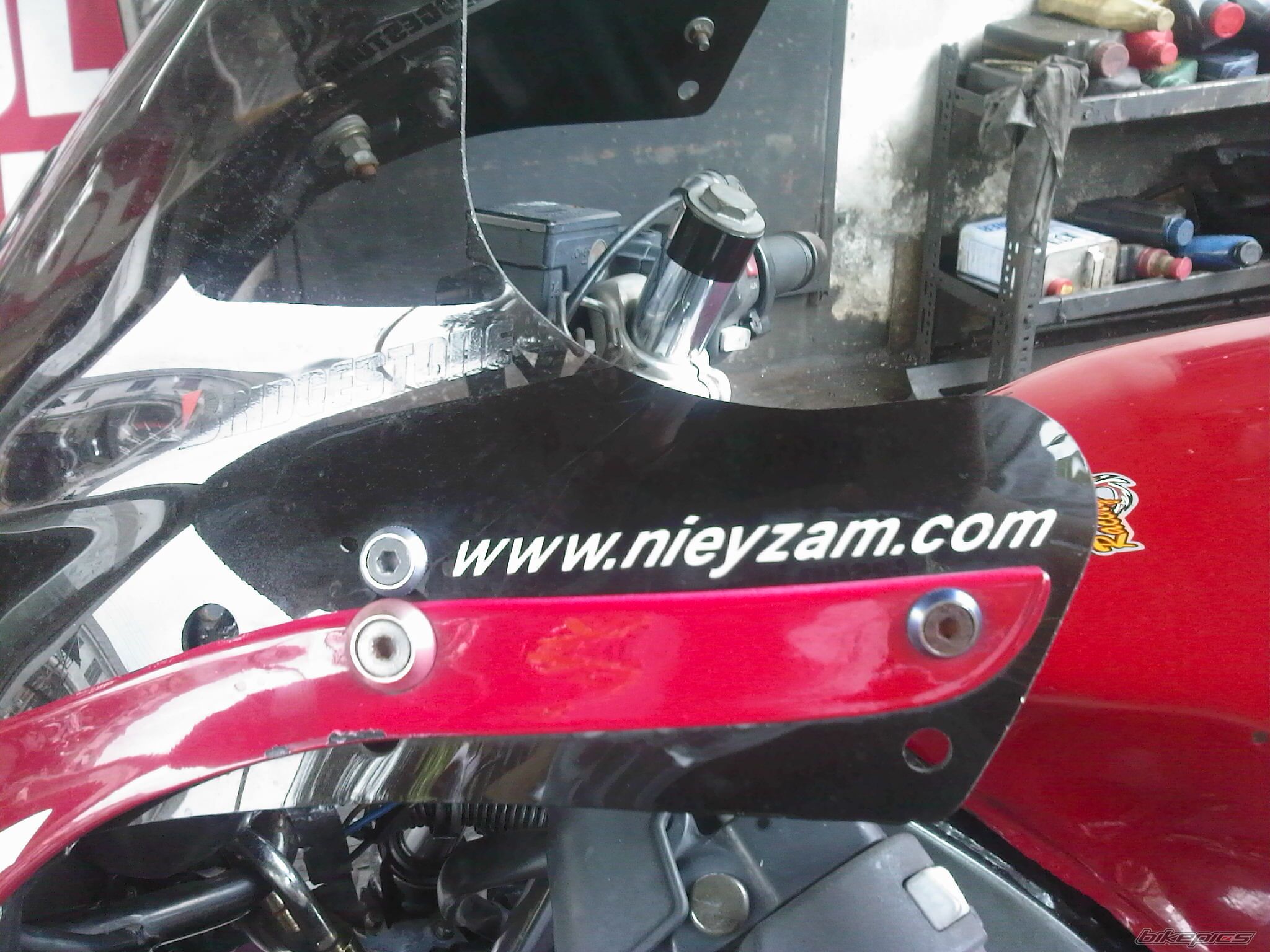 Photo 1375703