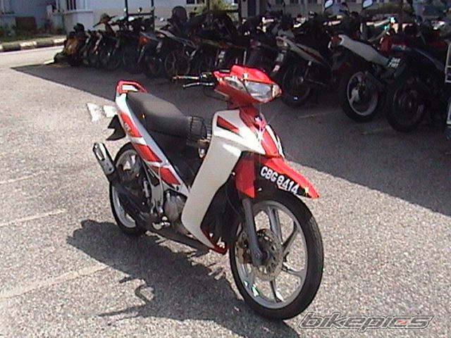 Photo 1375768