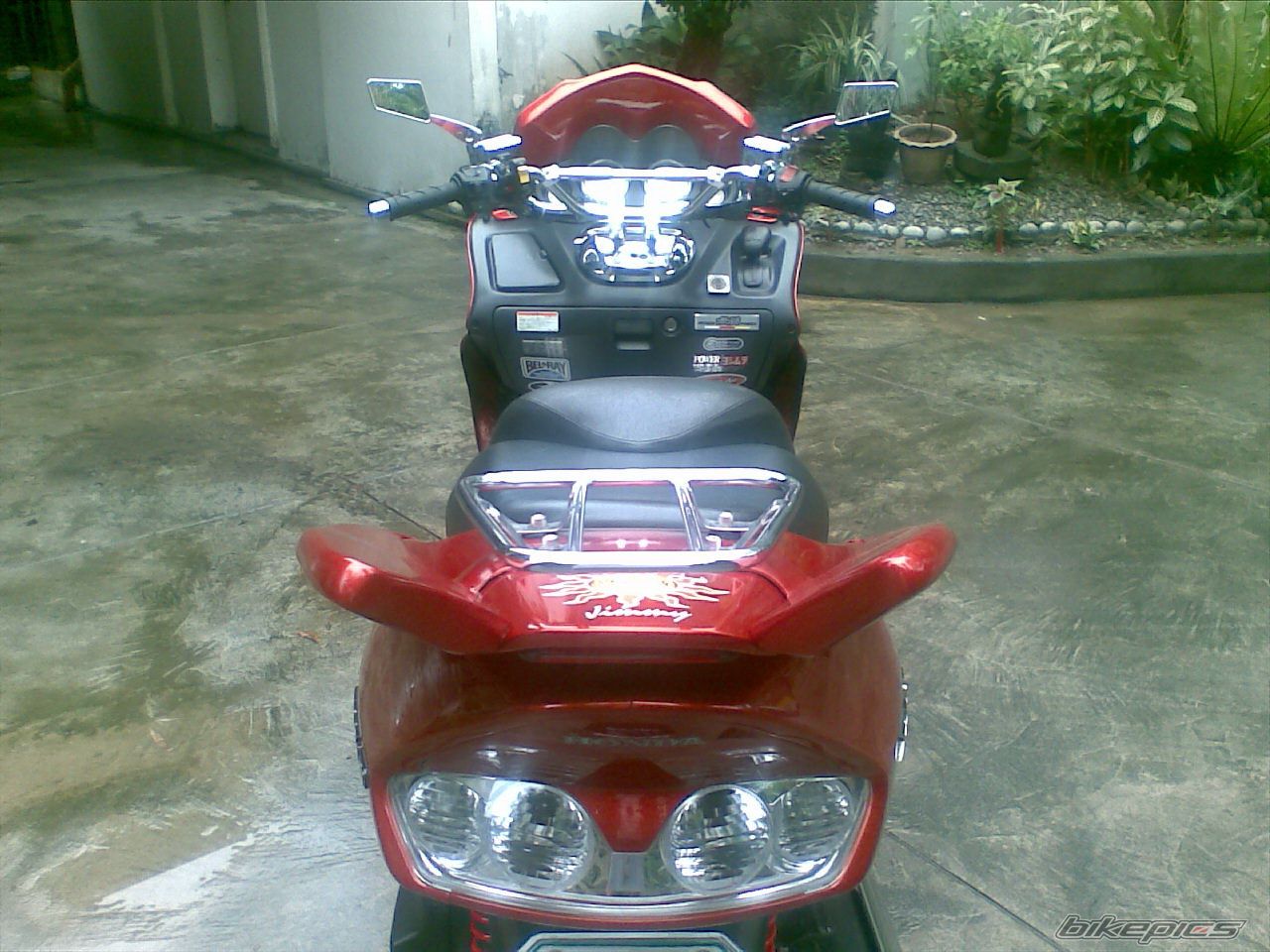 Photo 1375814