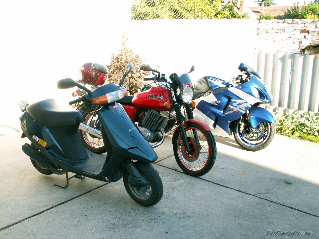 Photo 1375826