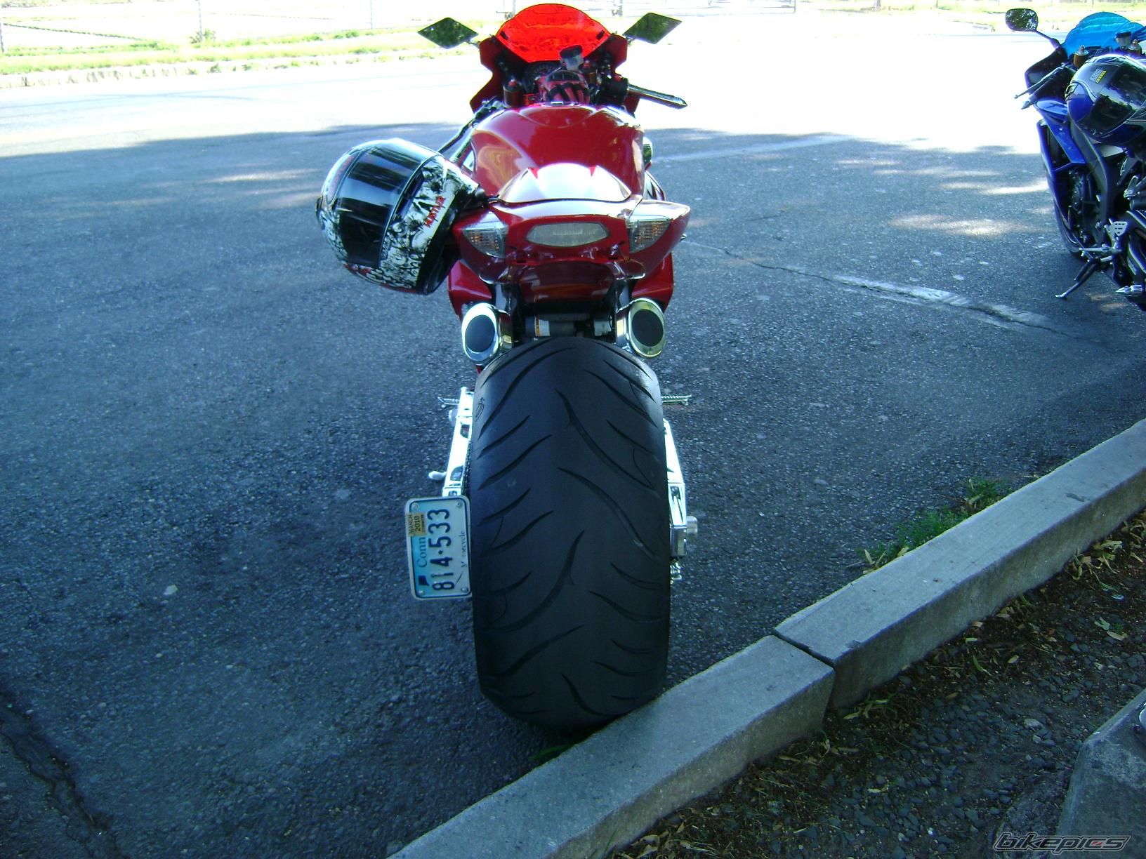 Photo 1375846