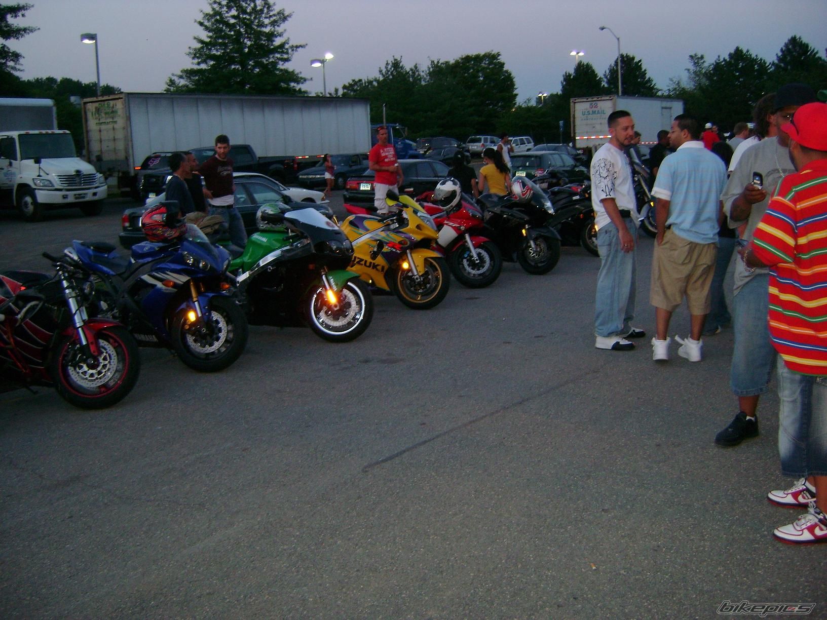 Photo 1375857