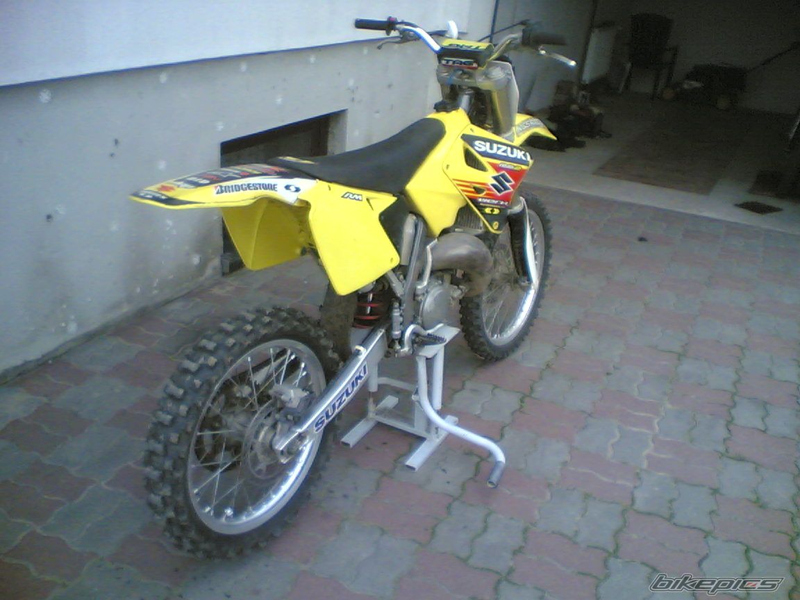 Photo 1375877