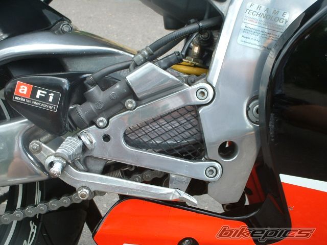 Photo 1376018