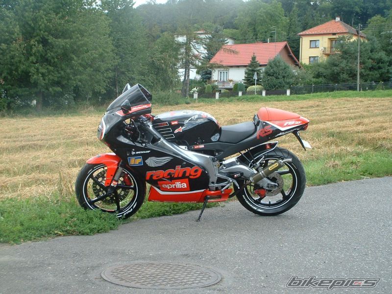 Photo 1376020