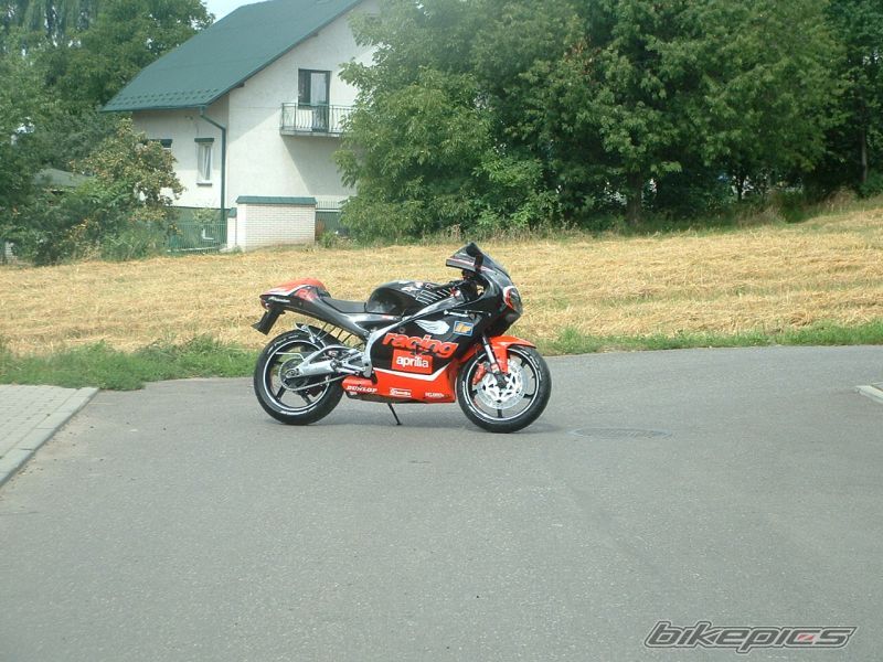 Photo 1376025
