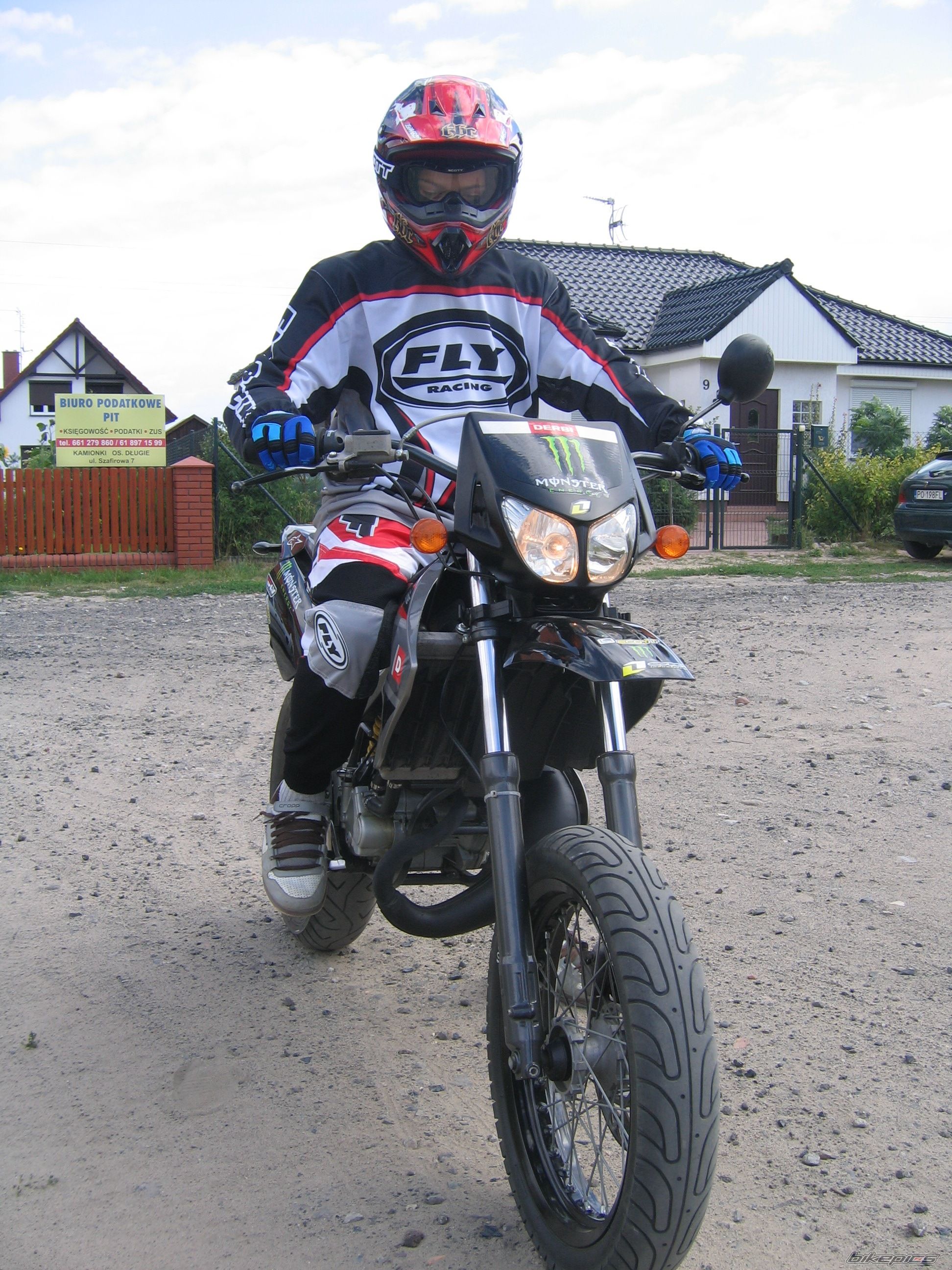 Photo 1376127
