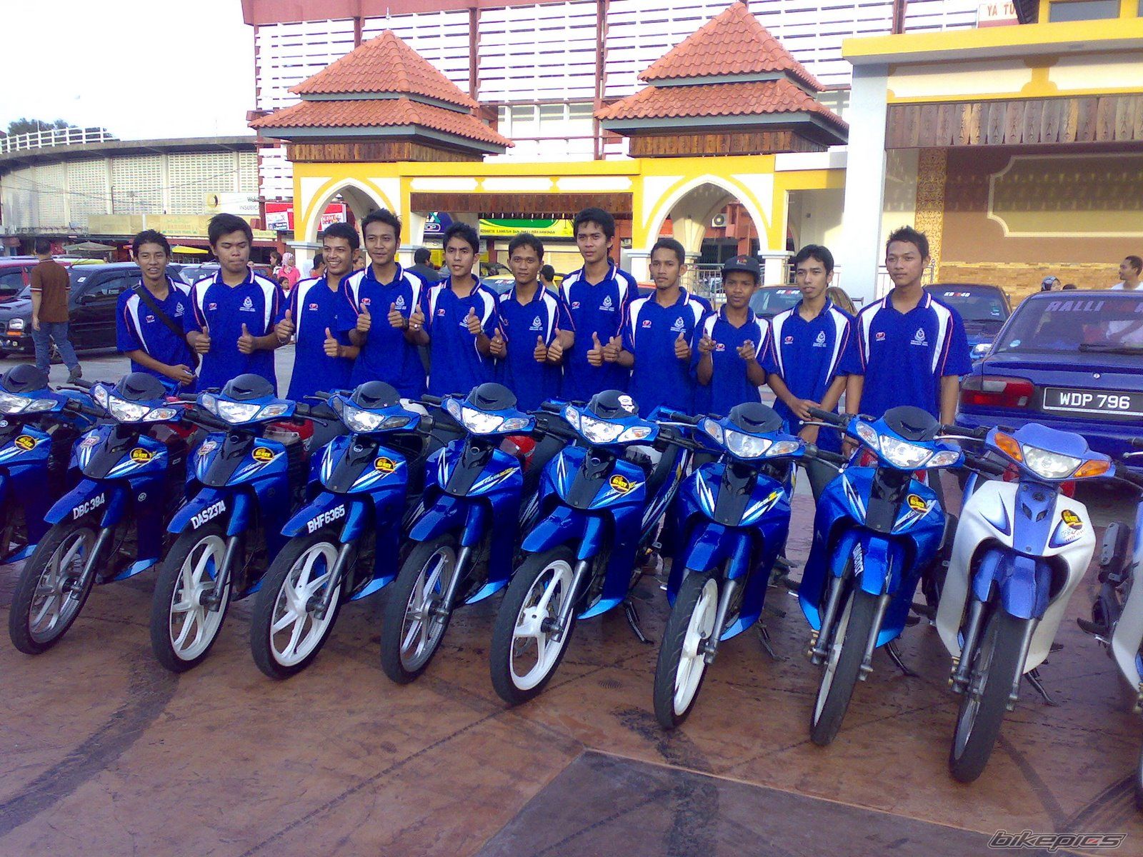 Photo 1376184