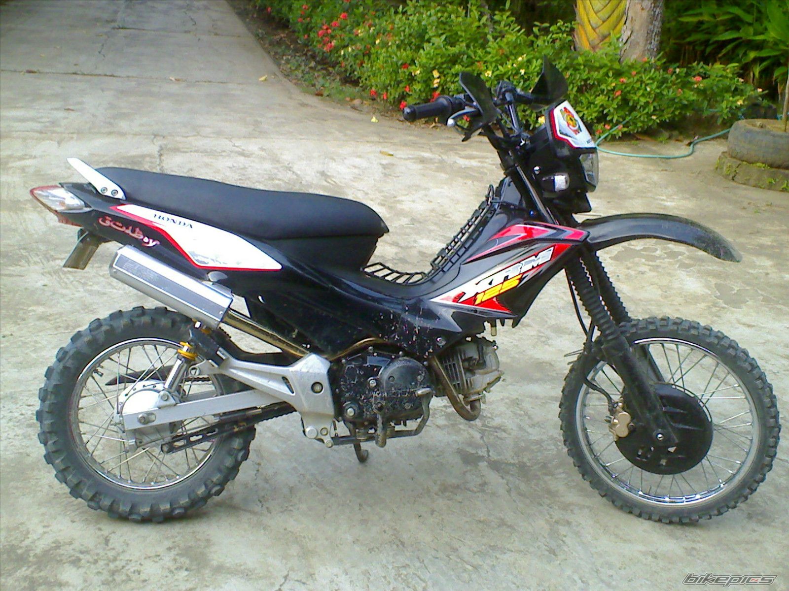 Photo 1376189
