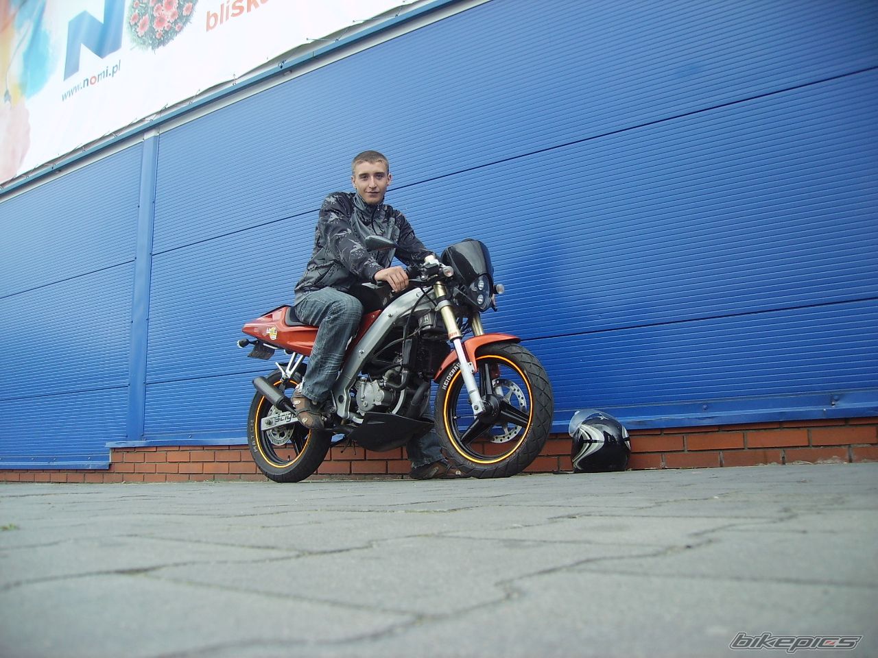Bike Photo 1376246