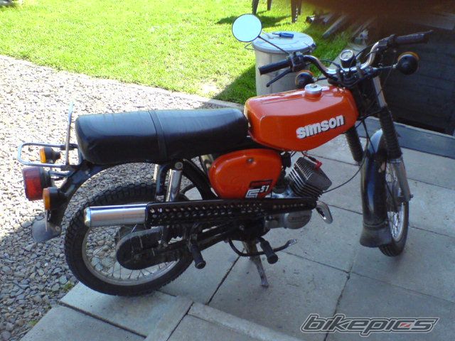 Photo 1376302