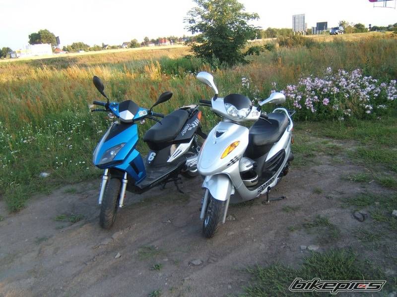 Photo 1376342