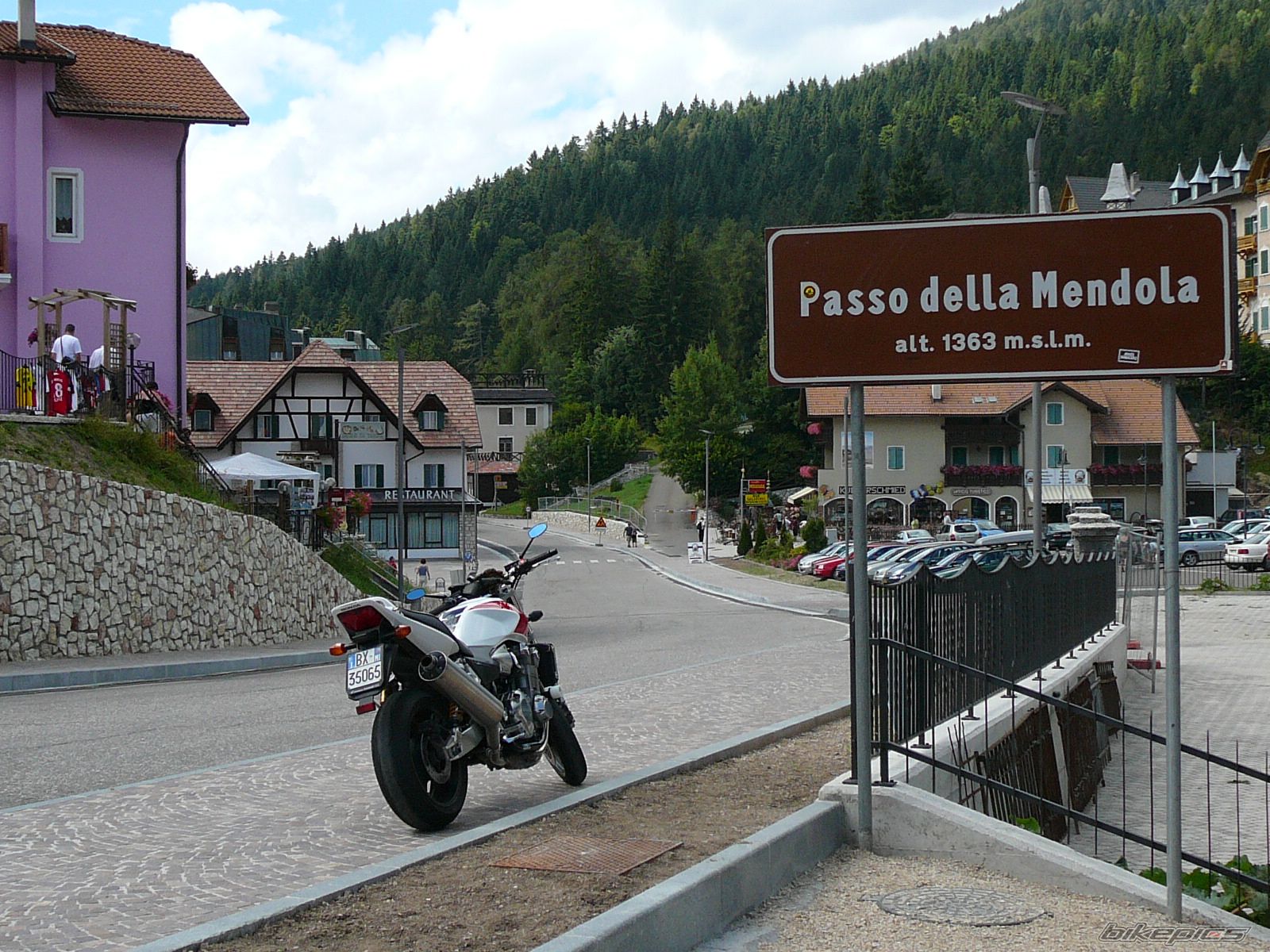 Bike Photo 1376457