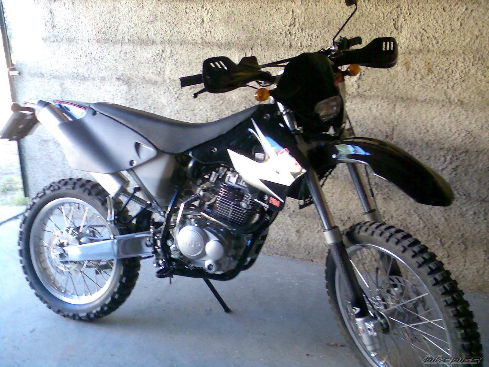 Photo 1376509