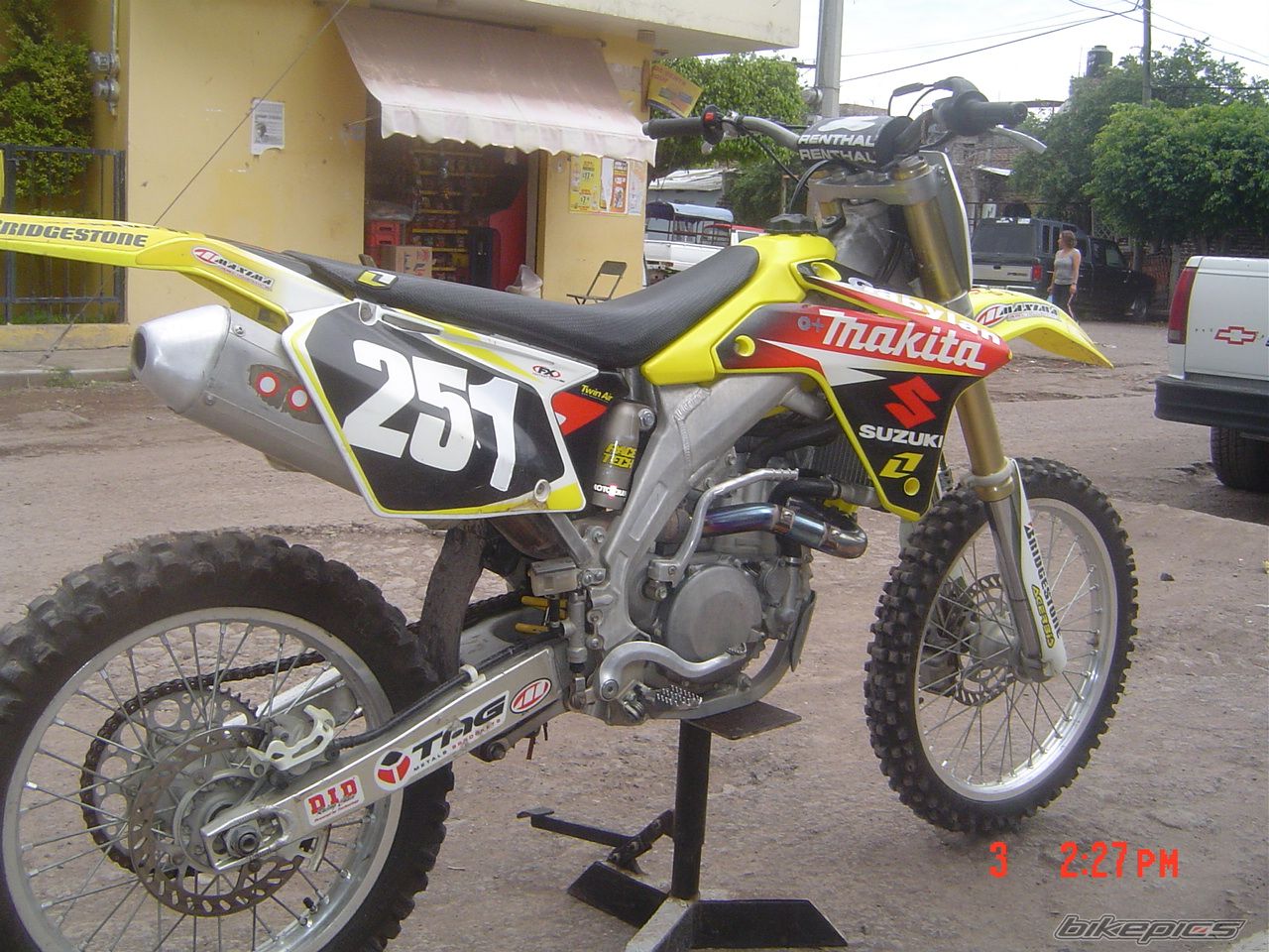Photo 1376641