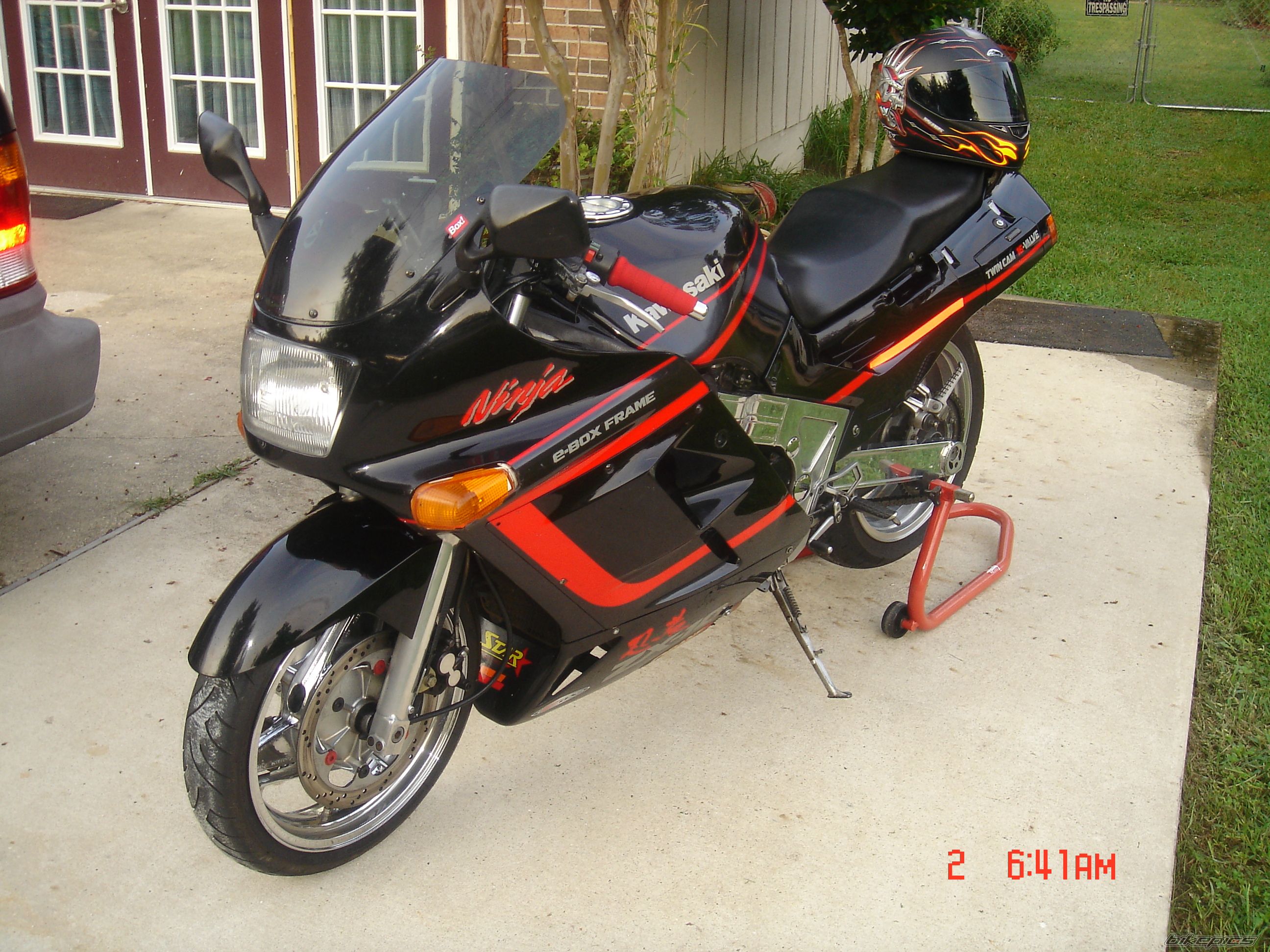 Photo 1376688