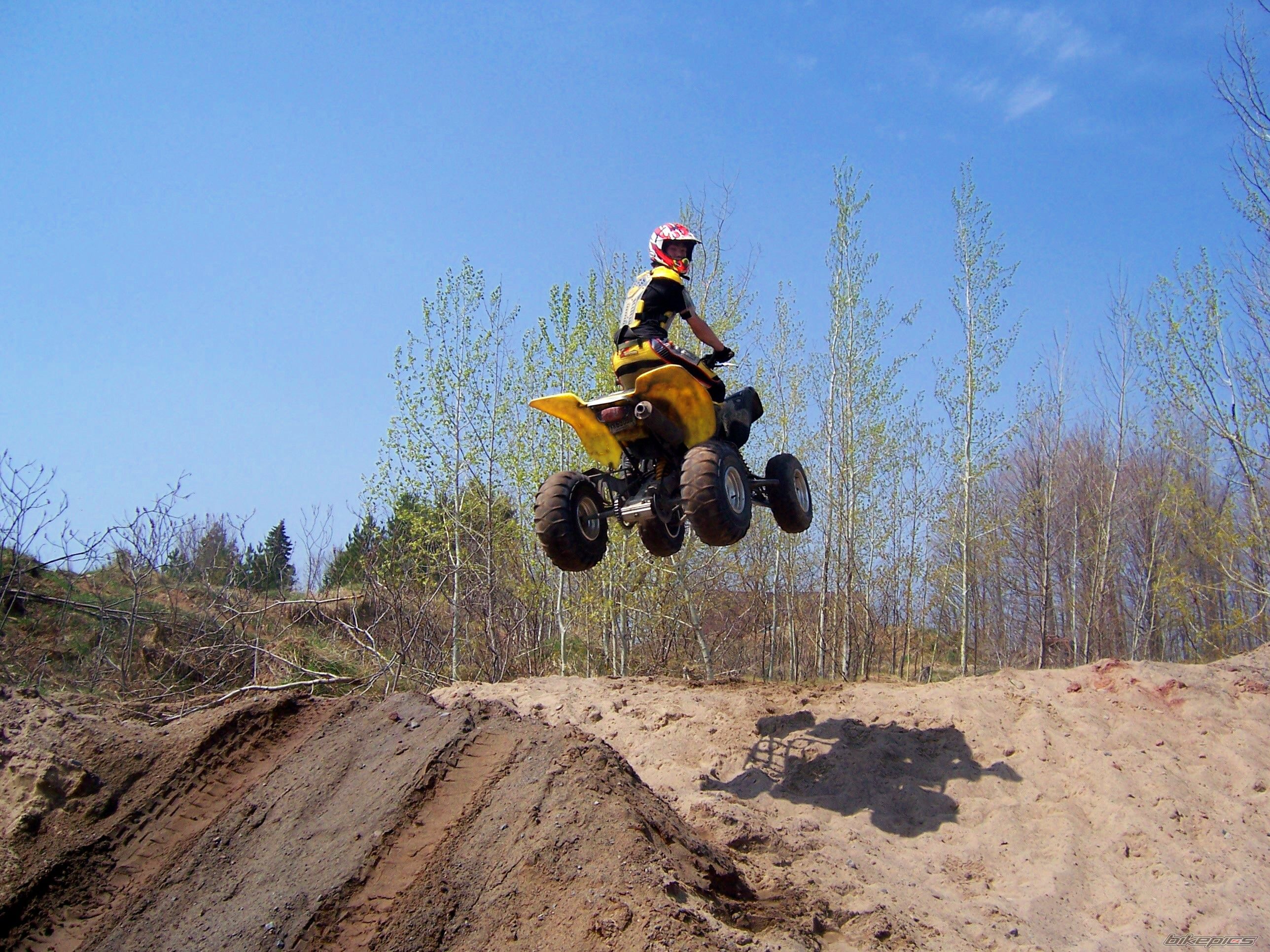 Photo 1376709
