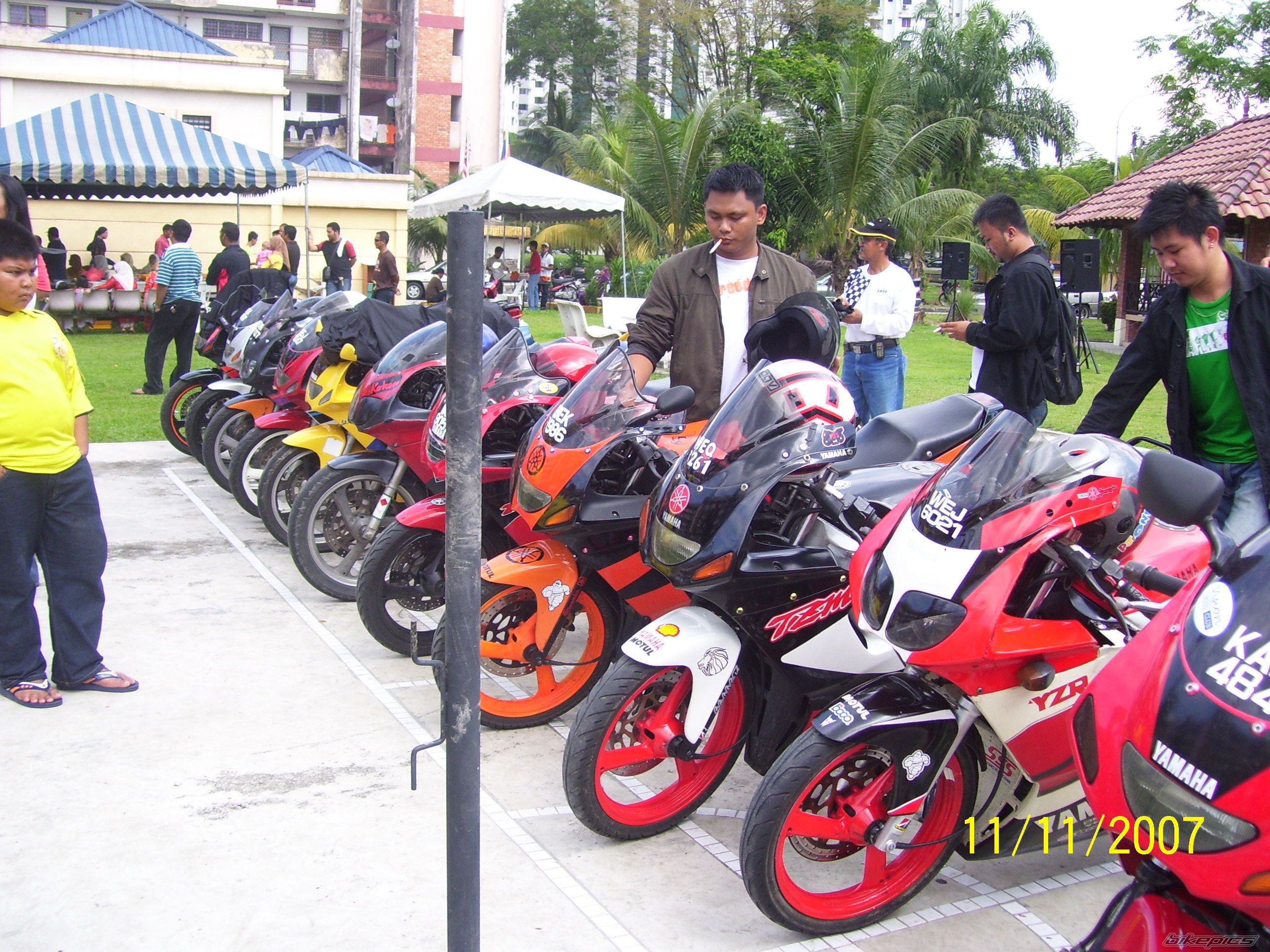 Photo 1376741