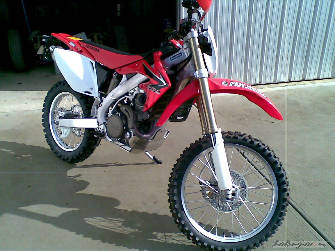Photo 1376752