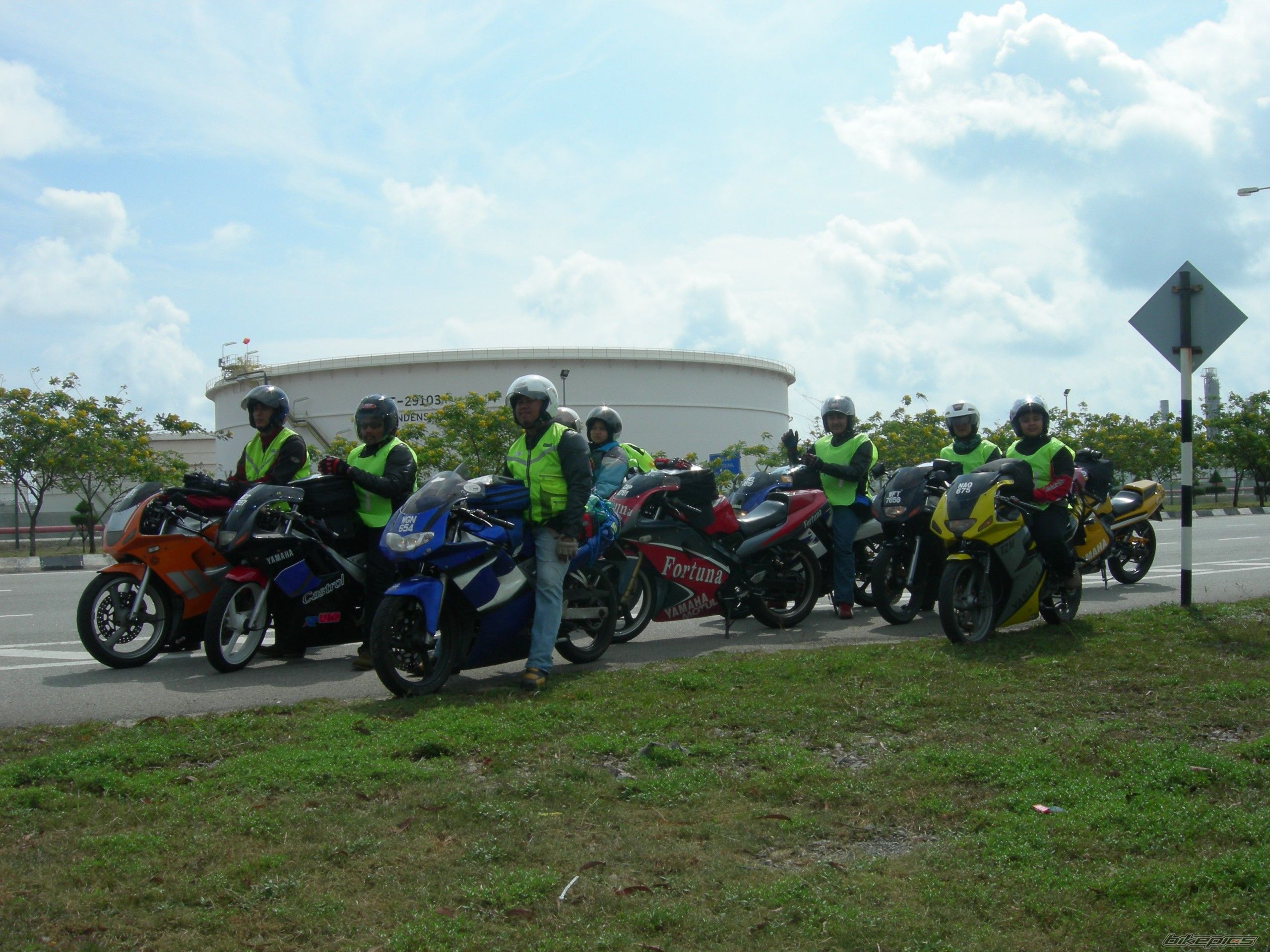 Photo 1376761