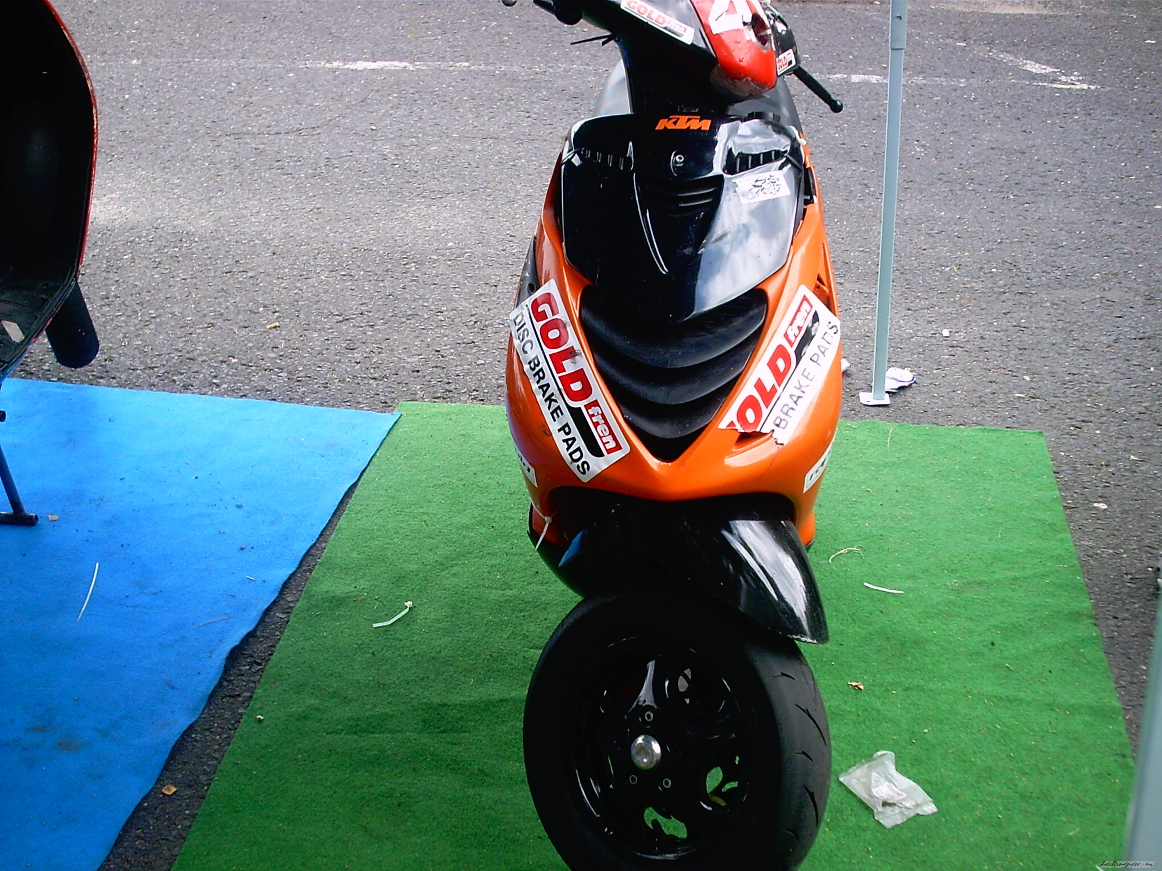 Photo 1376891